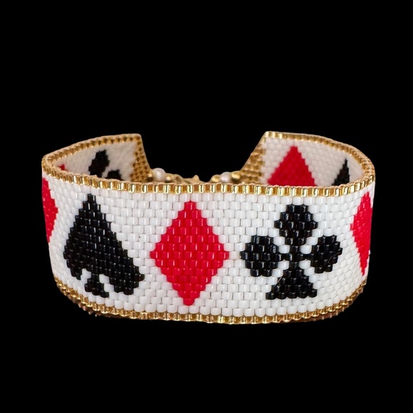 Hand crafted beaded Playing Card Motif Cuff Bracelet - Picture 4 of 10